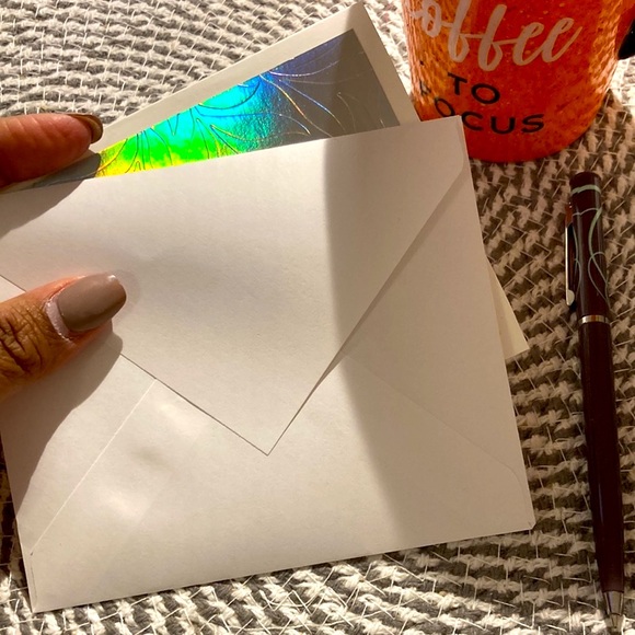 Set of 6 Grey/chrome embossed cards w/envelopes - Picture 4 of 4